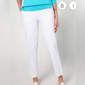 New Isaac Mizrahi 24/7 Stretch Ankle Pant in white. Various sizes